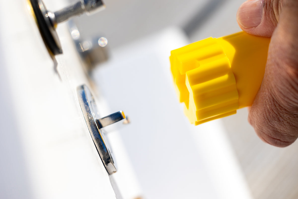 Floatsom — The Ultimate Boat Plug Wrench